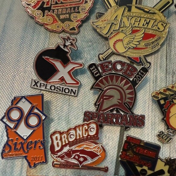 Lot of 30 Baseball Softball Trading Pins Youth Travel Team Tournament 2010–2012 - Picture 6 of 8